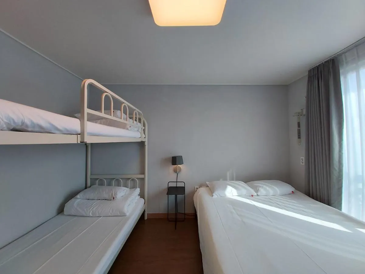 Affittacamere Hotel Bed Radio Dongmoon Jeju