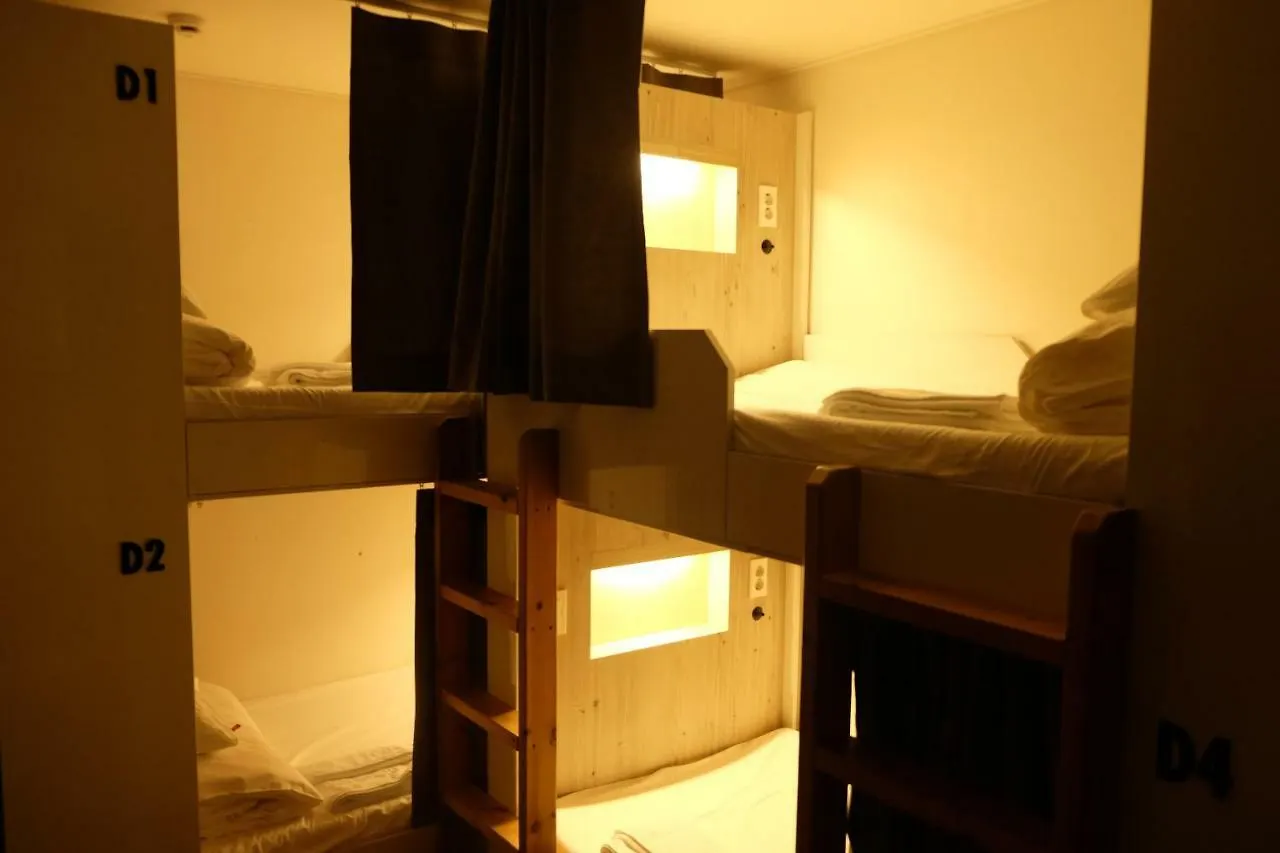 Hotel Bed Radio Dongmoon Jeju Affittacamere