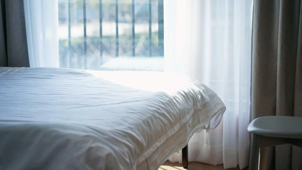 Hotel Bed Radio Dongmoon Jeju